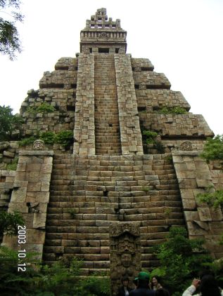 �C���f�B��W���[���Y�̌����H