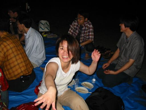 ( ߁��)��=====��