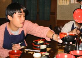 �O�C�b�ƑO�ɉ����o��X�s���b�g�I�u�I�I�C